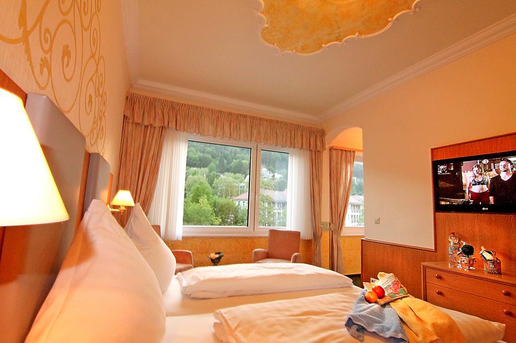 Hotel Weingaertner Bad Wildbad Room photo